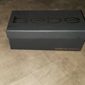 Bebe show box